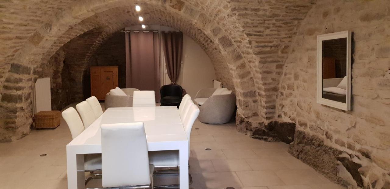 Maison D'Eusebia Château-Chalon Buitenkant foto