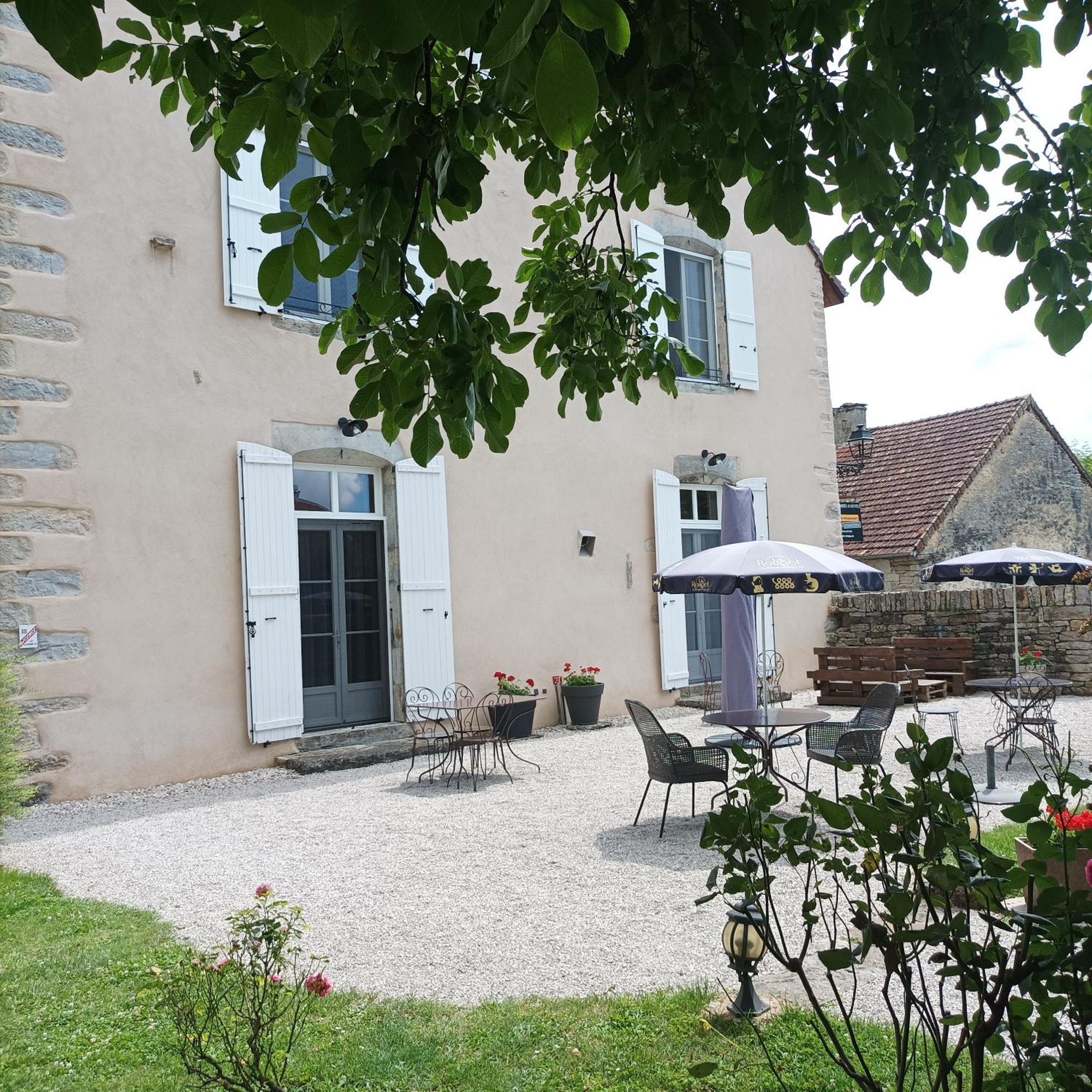 Maison D'Eusebia Château-Chalon Buitenkant foto