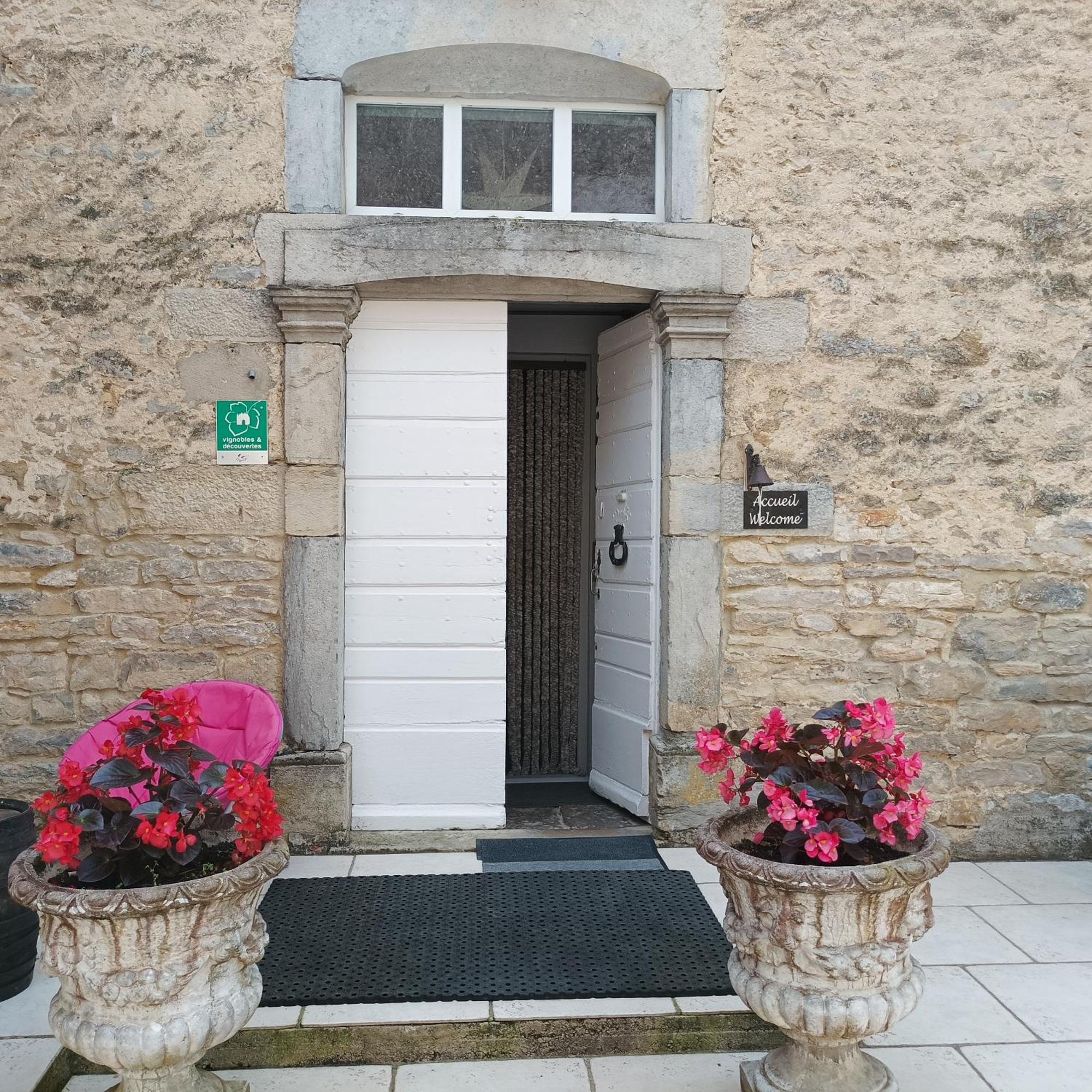Maison D'Eusebia Château-Chalon Buitenkant foto