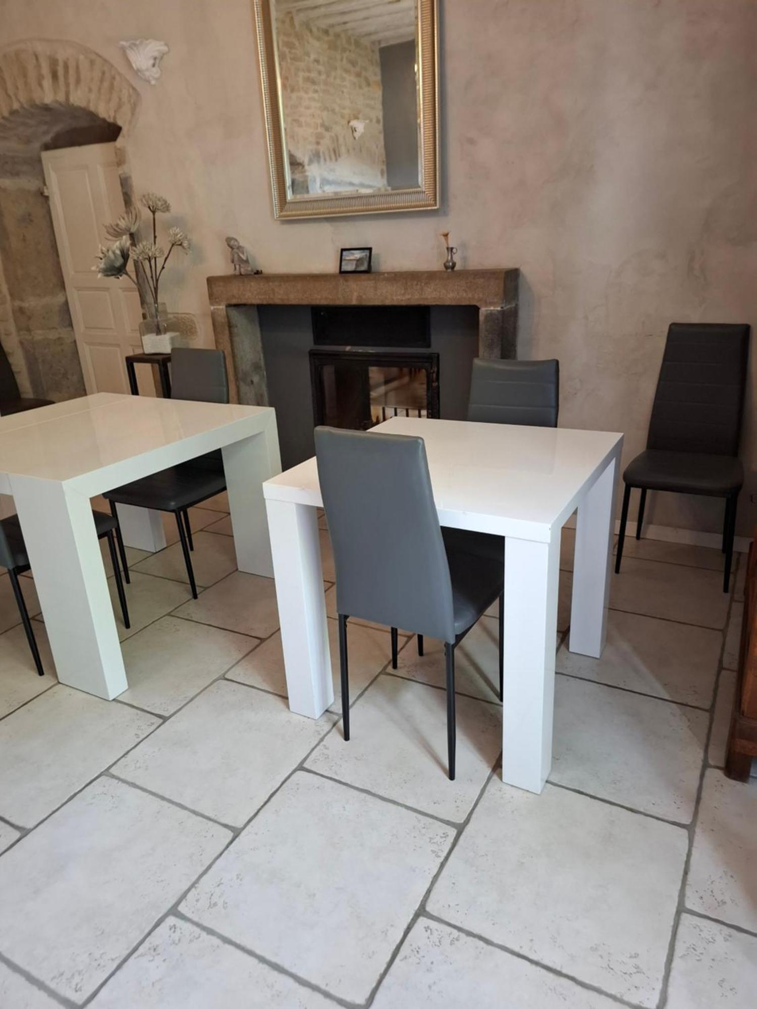 Maison D'Eusebia Château-Chalon Buitenkant foto